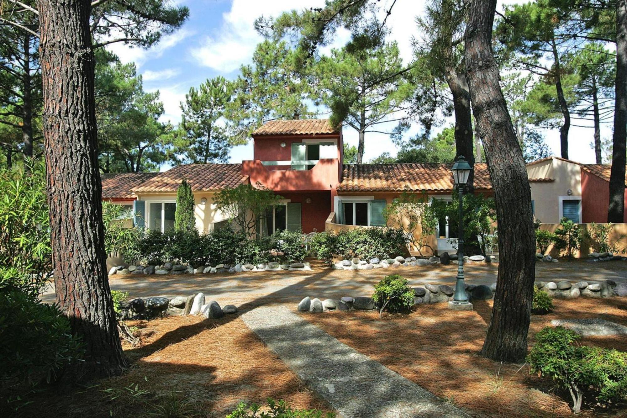 Lovely Apartment In Borgo With Shared Pool Ngoại thất bức ảnh